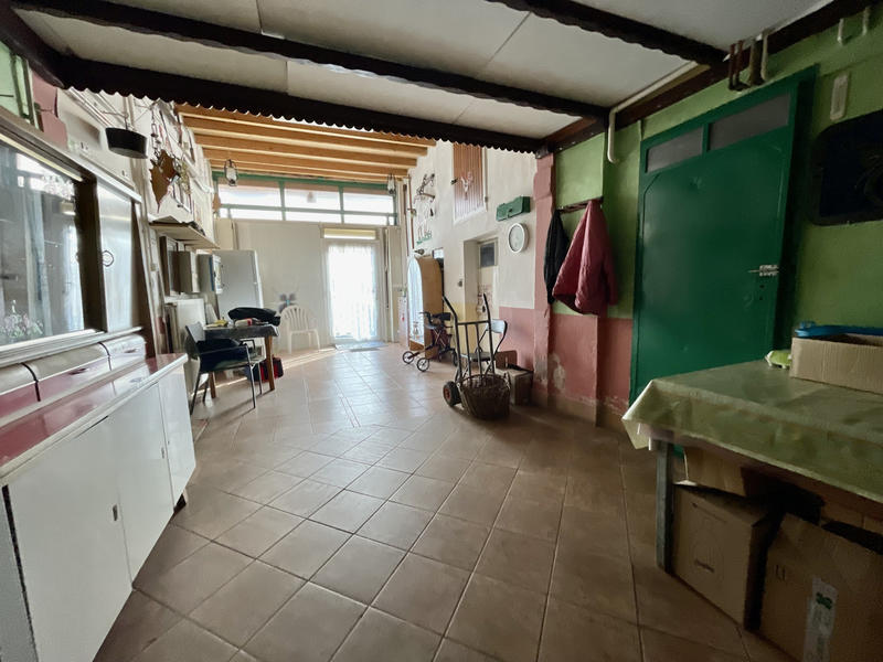 Maison - 290 m² - 9 pièces