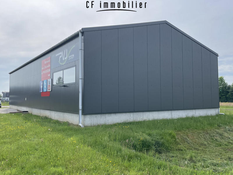 Local commercial - 320 m² - 2 pièces