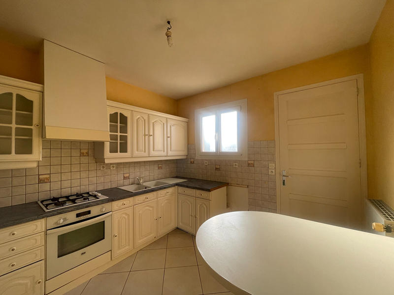 Maison - 86 m² - 4 pièces