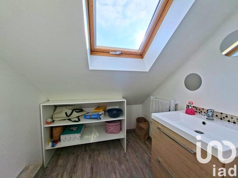 Maison - 102 m² - 6 pièces