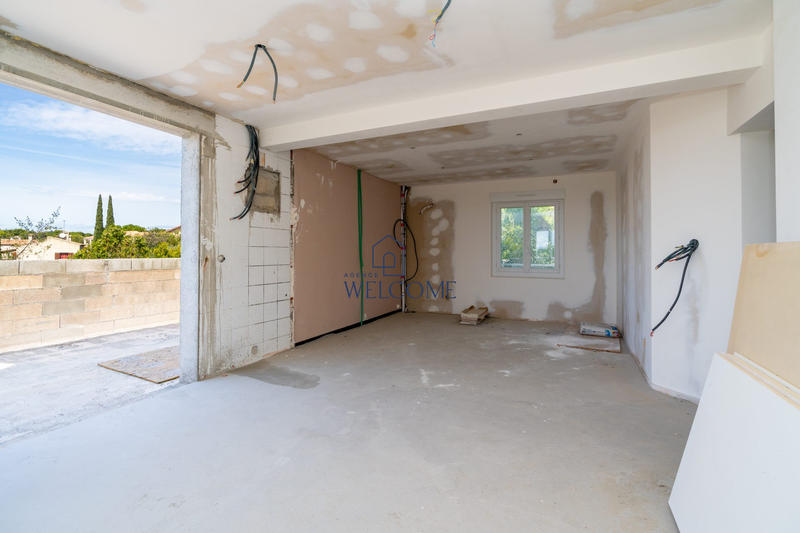 Maison - 195 m² - 10 pièces