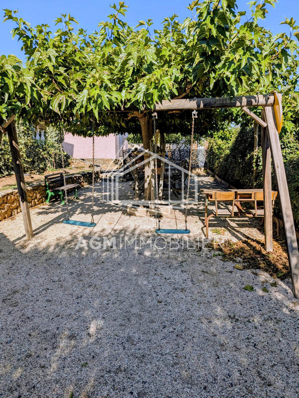 Villa - 133 m² - 5 pièces