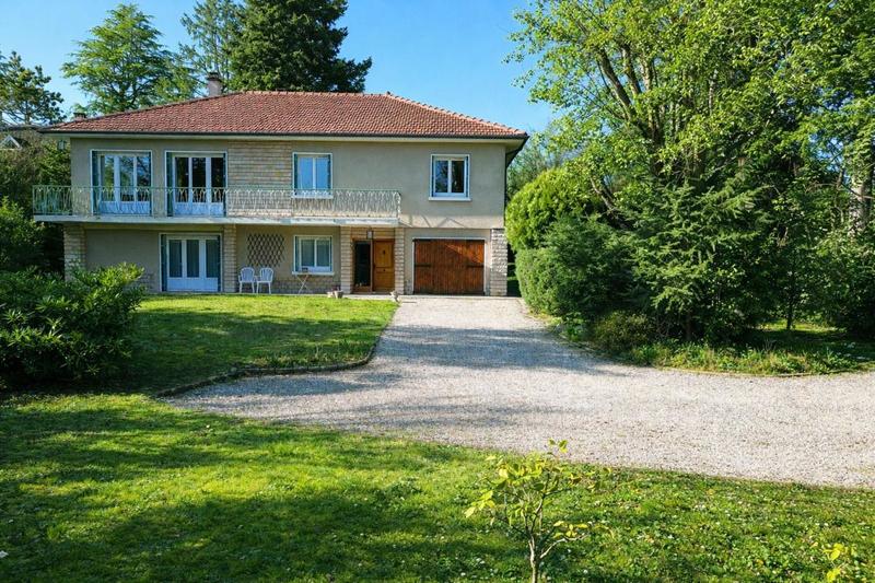 Château - 184 m² - 7 pièces