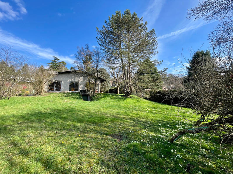 Maison - 152 m² - 7 pièces