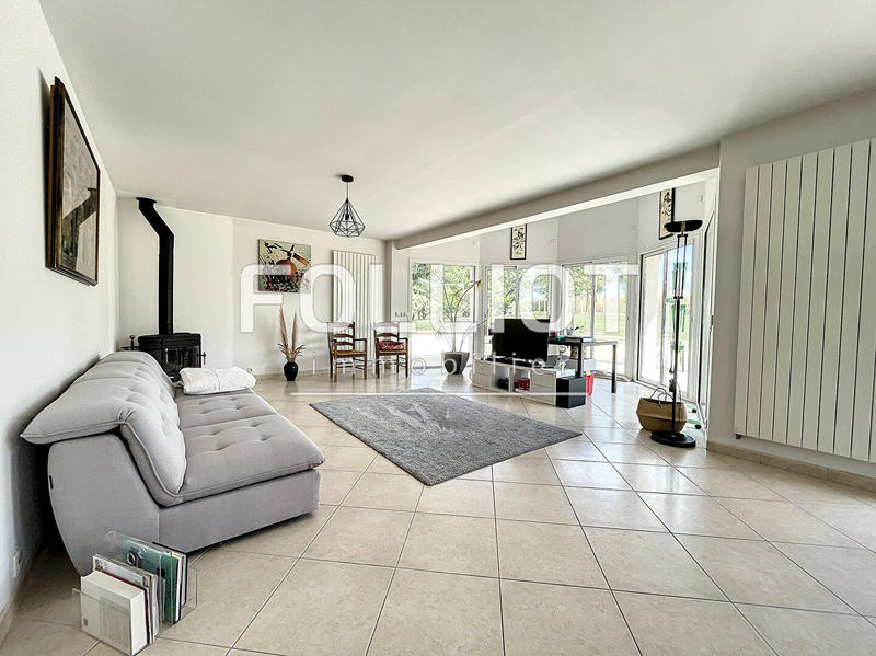 Maison - 180 m² - 6 pièces