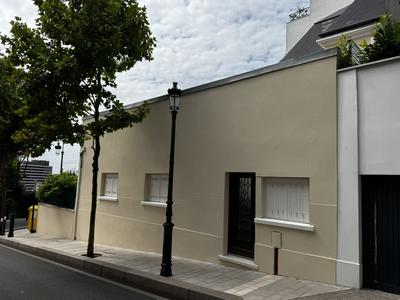 Local d'activités - 45 m²