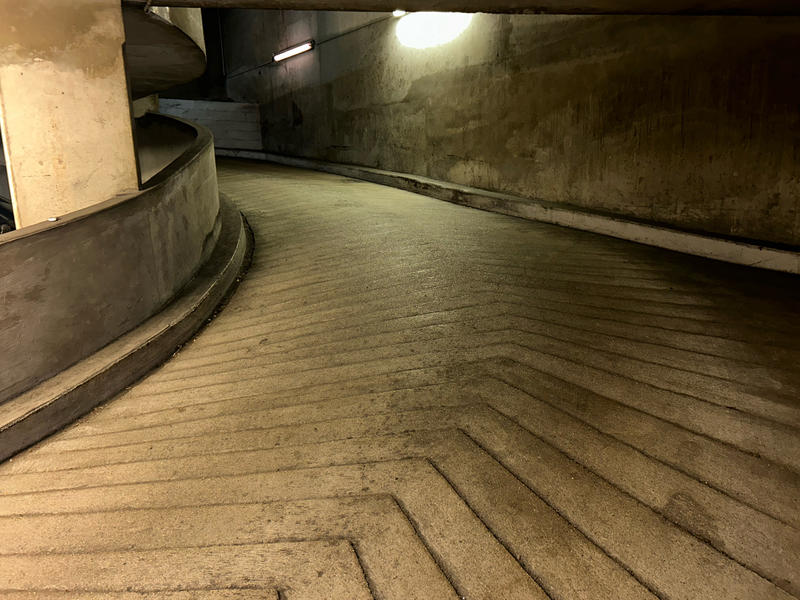 Parking / Garage - 23 m²