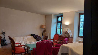 Maison - 275 m² - 5 pièces