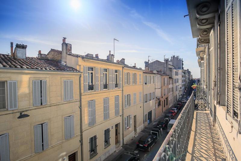 Appartement - 90 m² - 4 pièces