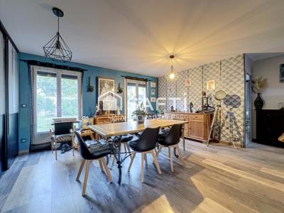 Maison - 154 m² - 7 pièces