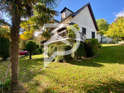 Maison - 145 m² - 6 pièces