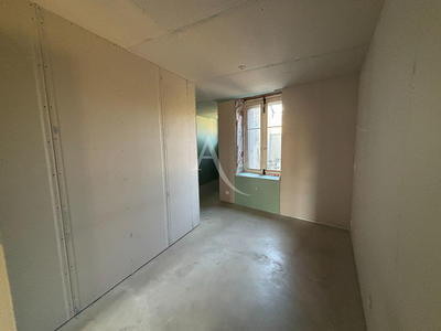 Maison - 105 m² - 3 pièces