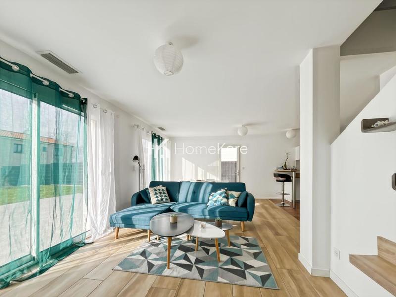 Maison - 102 m² - 5 pièces