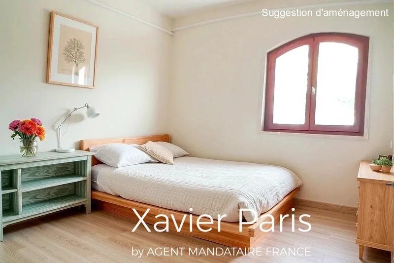 Maison - 202 m² - 8 pièces