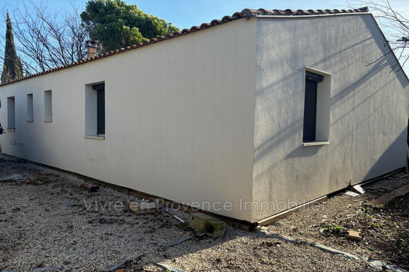 Villa - 92 m² - 4 pièces