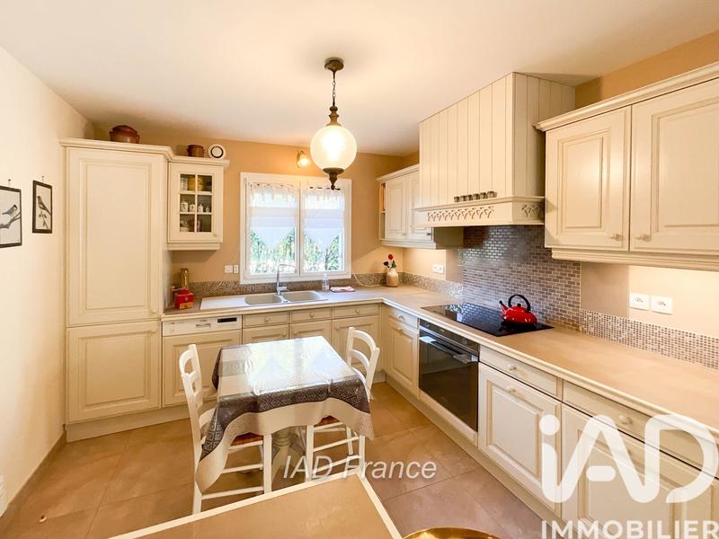 Maison - 190 m² - 7 pièces