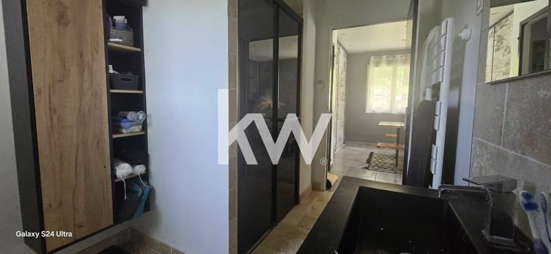 Maison - 159 m² - 5 pièces