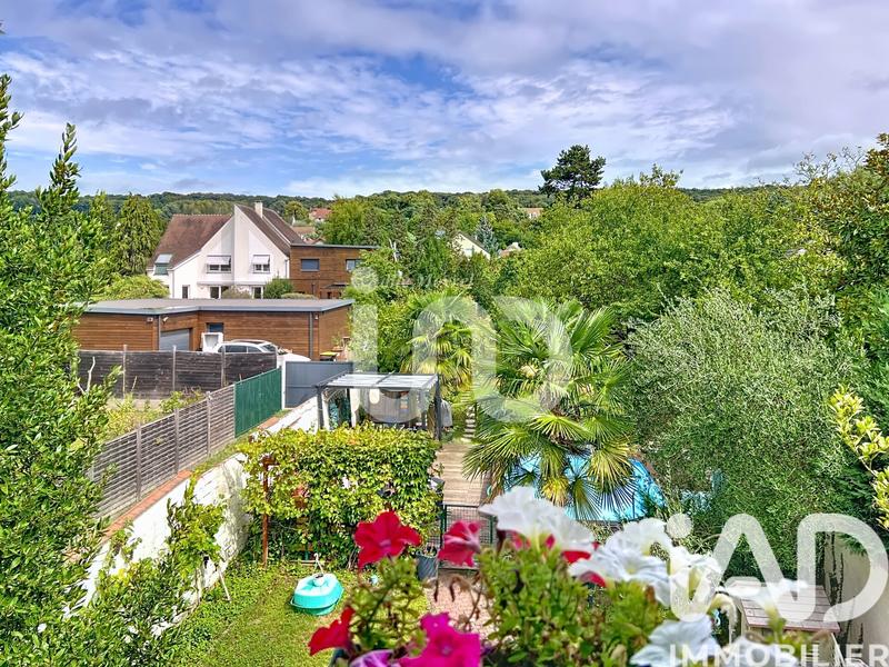 Maison - 140 m² - 8 pièces