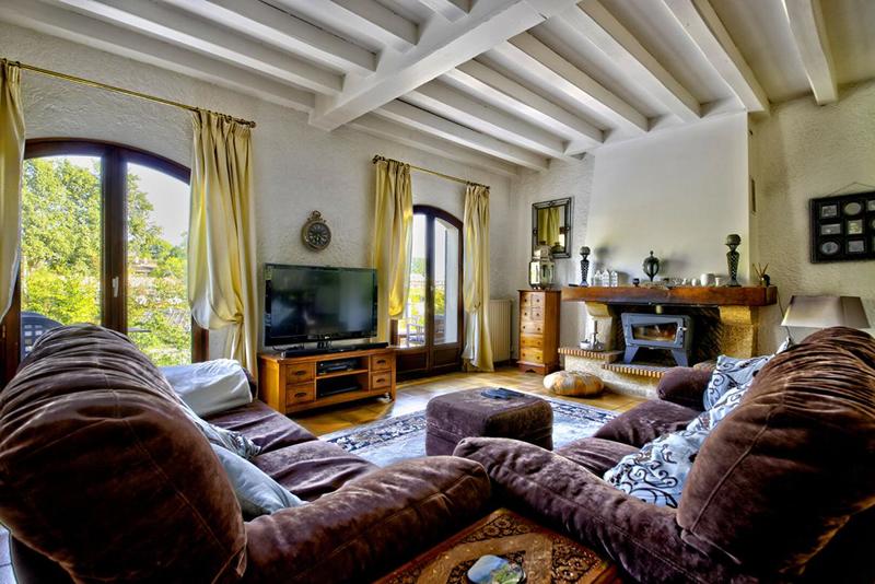 Maison - 141 m² - 7 pièces