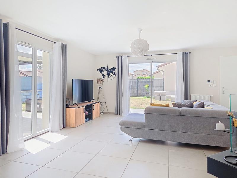 Maison - 111 m² - 5 pièces