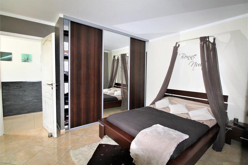 Appartement - 131 m² - 4 pièces