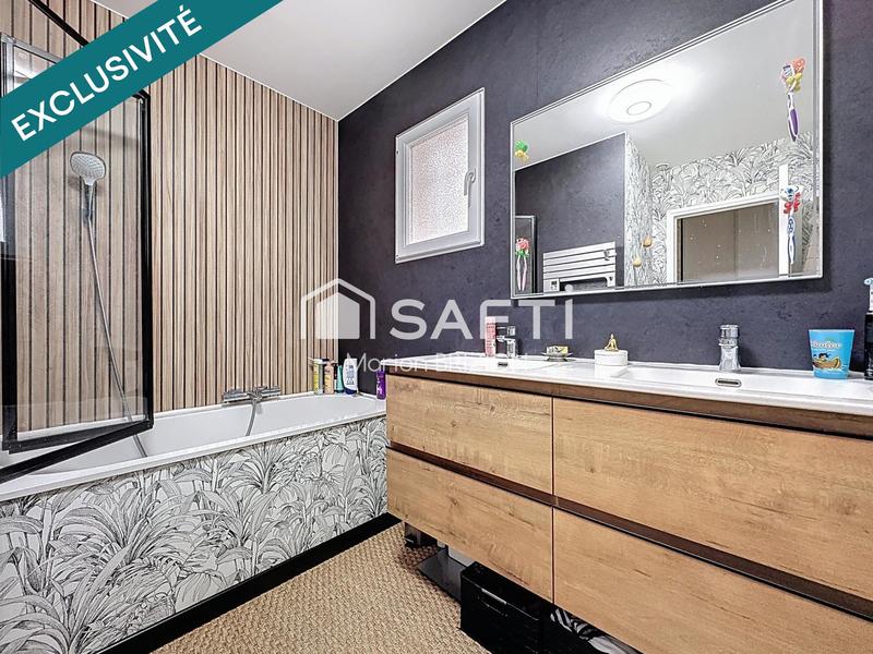 Maison - 105 m² - 5 pièces