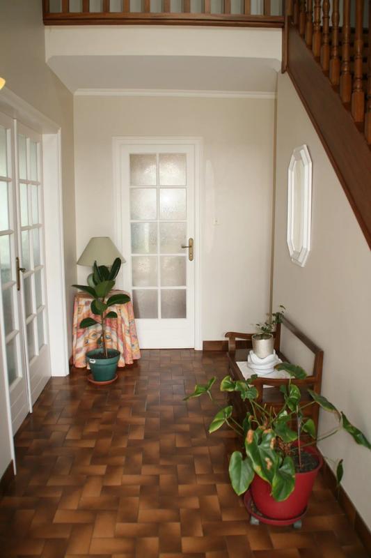 Maison - 170 m² - 9 pièces