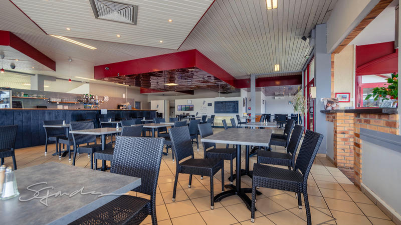 Fonds de commerce - 415 m²