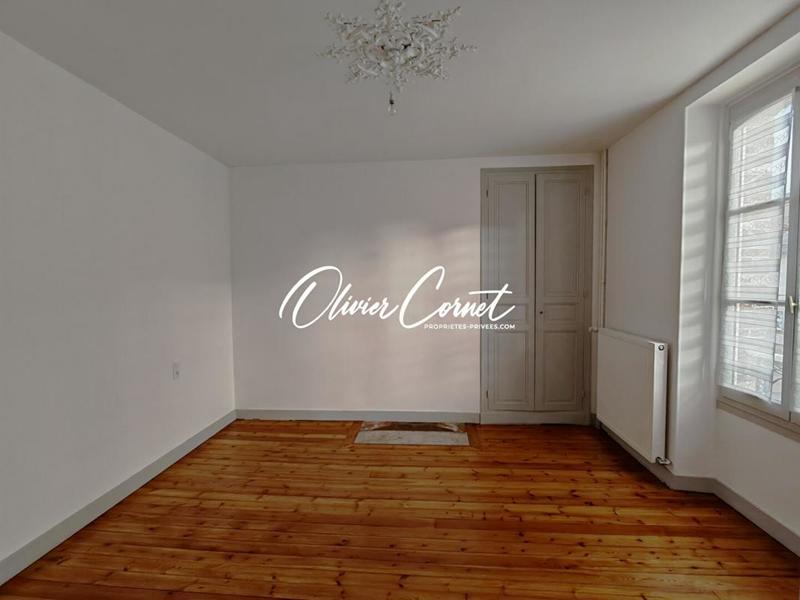 Maison - 161 m² - 7 pièces