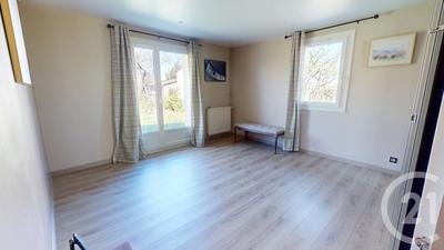 Maison - 172 m² - 7 pièces