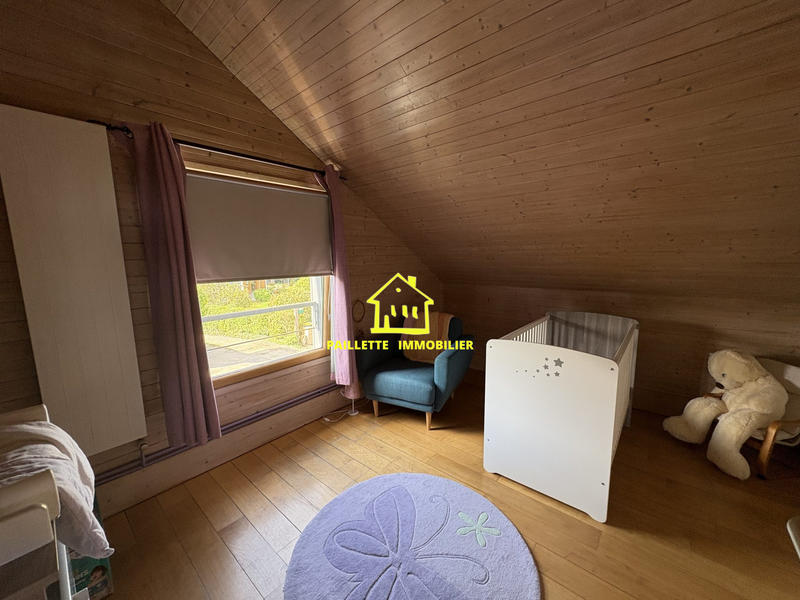 Maison - 201 m² - 6 pièces