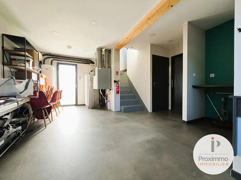 Bureau - 143 m² - 5 pièces