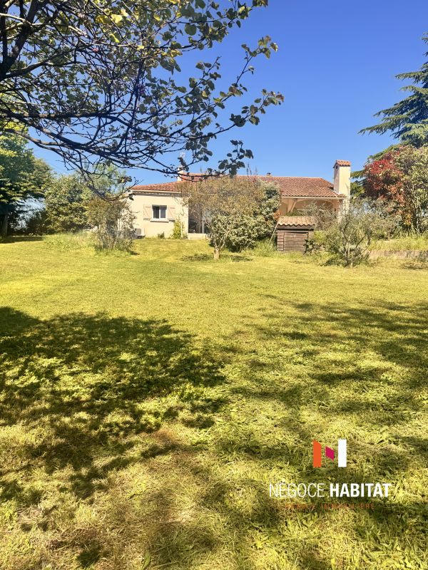 Maison - 88 m² - 4 pièces