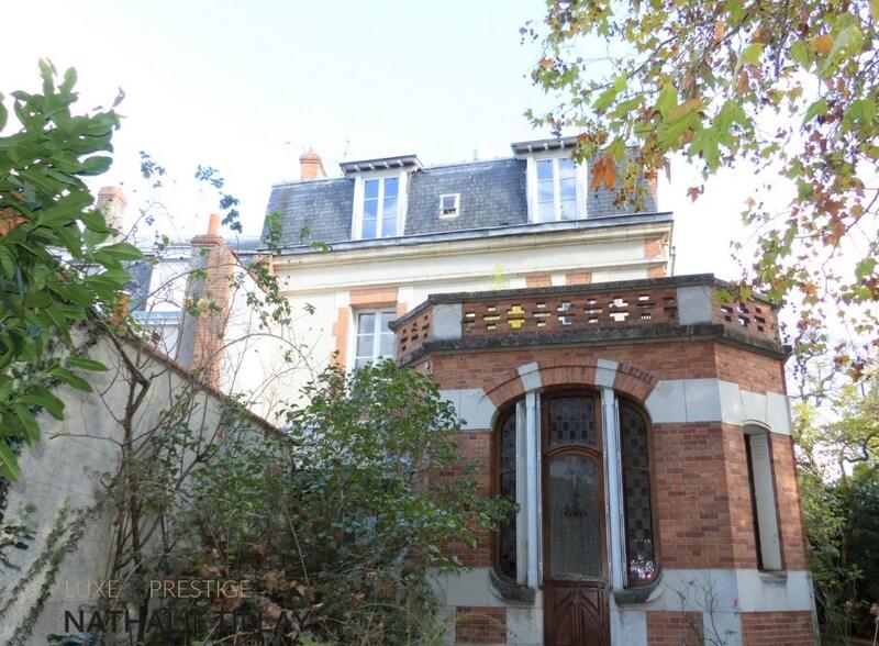 Maison - 290 m² - 10 pièces