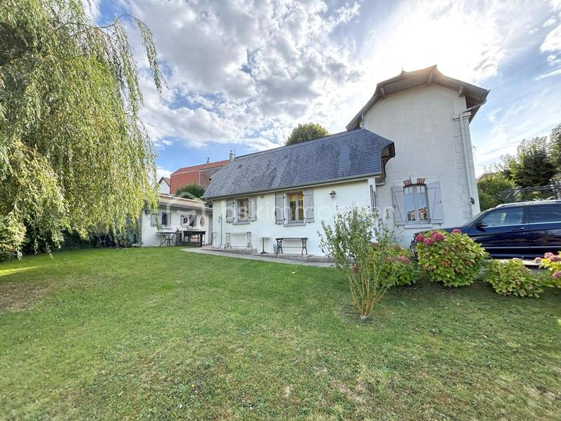 Villa - 96 m² - 5 pièces