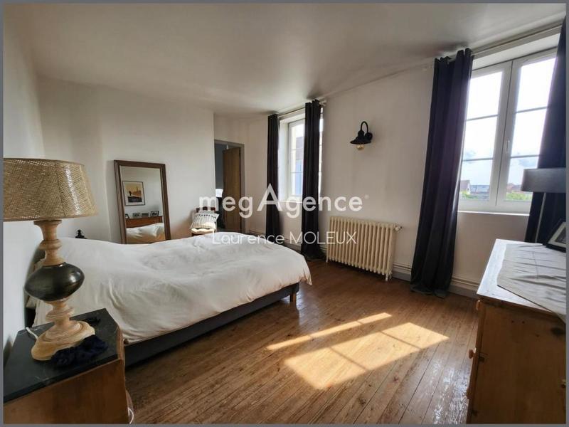 Maison - 180 m² - 6 pièces