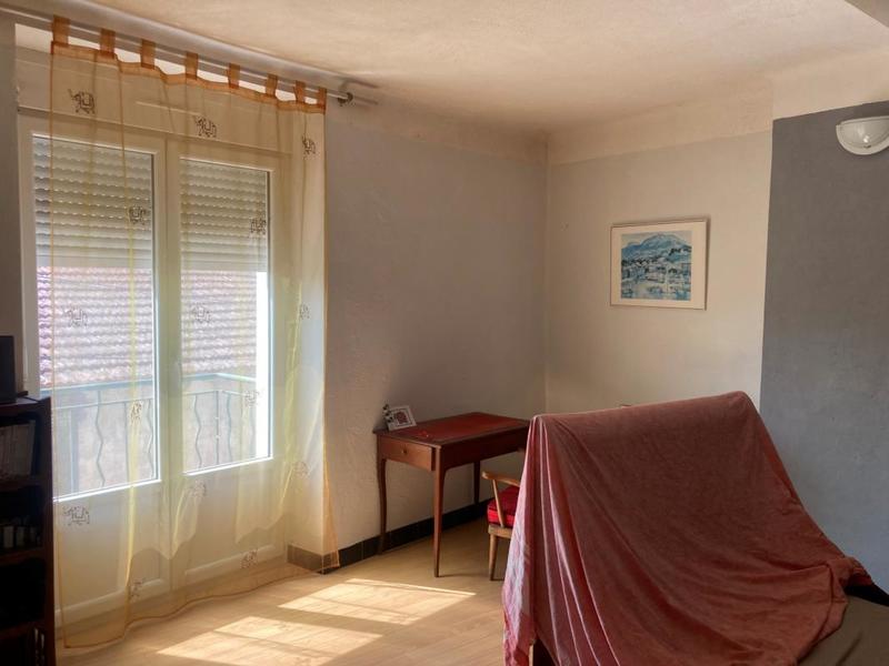 Maison de village - 180 m² - 8 pièces