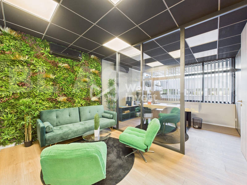 Local commercial - 1 468 m²