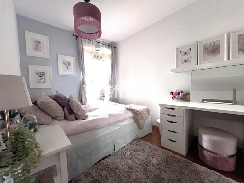 Maison - 186 m² - 7 pièces