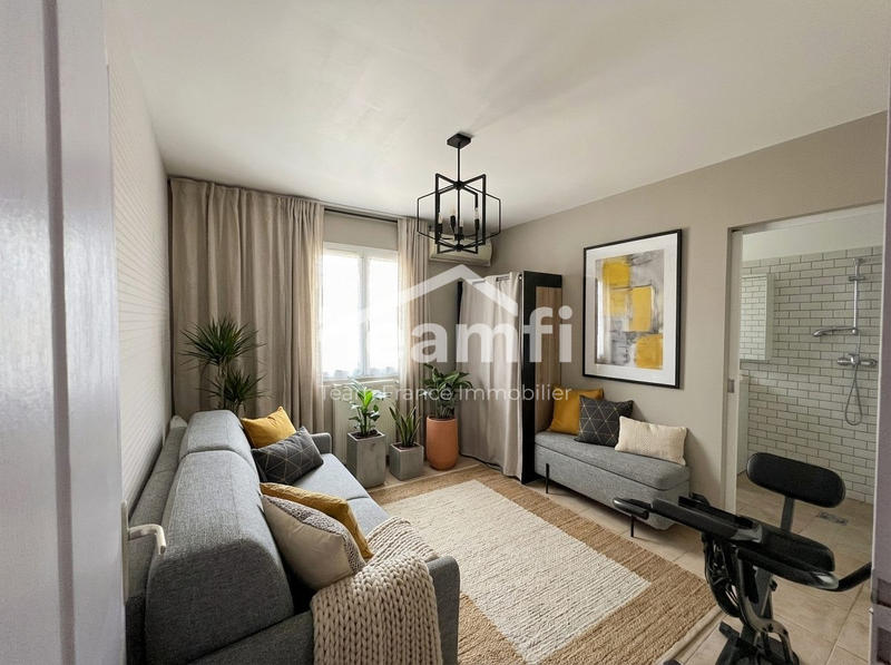 Maison traditionnelle - 115 m² - 5 pièces