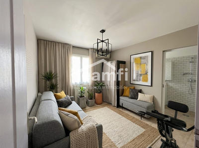 Maison traditionnelle - 115 m² - 5 pièces