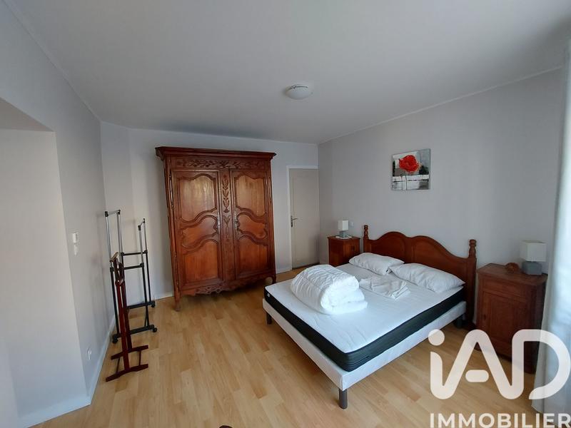 Maison de ville - 236 m² - 9 pièces