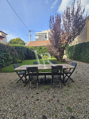 Appartement - 159 m² - 5 pièces