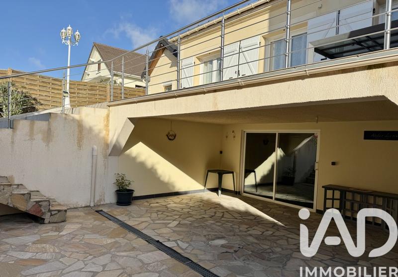 Maison - 134 m² - 5 pièces