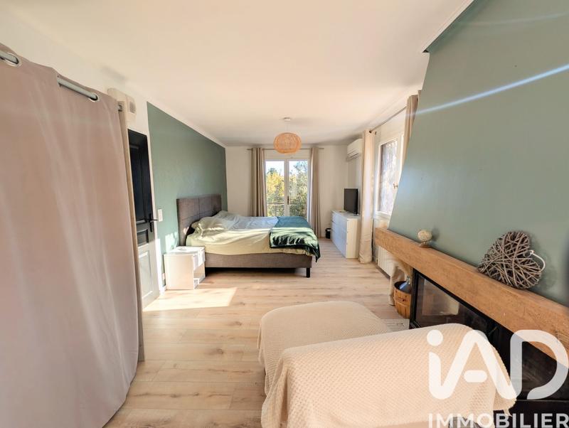 Maison - 170 m² - 7 pièces