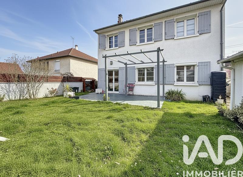 Maison - 128 m² - 6 pièces