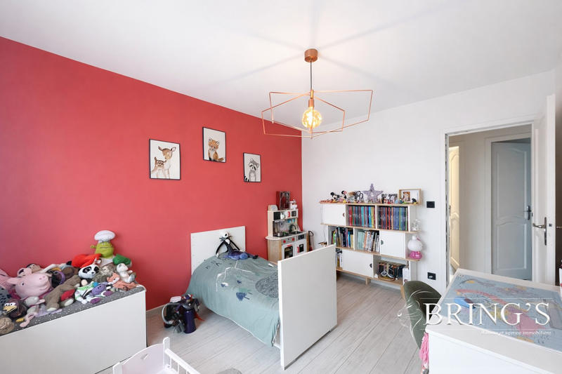 Maison - 135 m² - 6 pièces