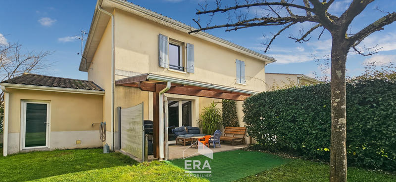 Maison - 77 m² - 4 pièces