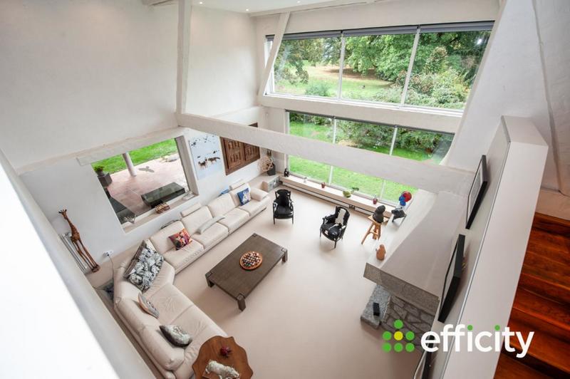 Maison - 444 m² - 10 pièces