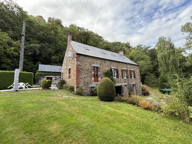 Maison ancienne - 103 m² - 5 pièces